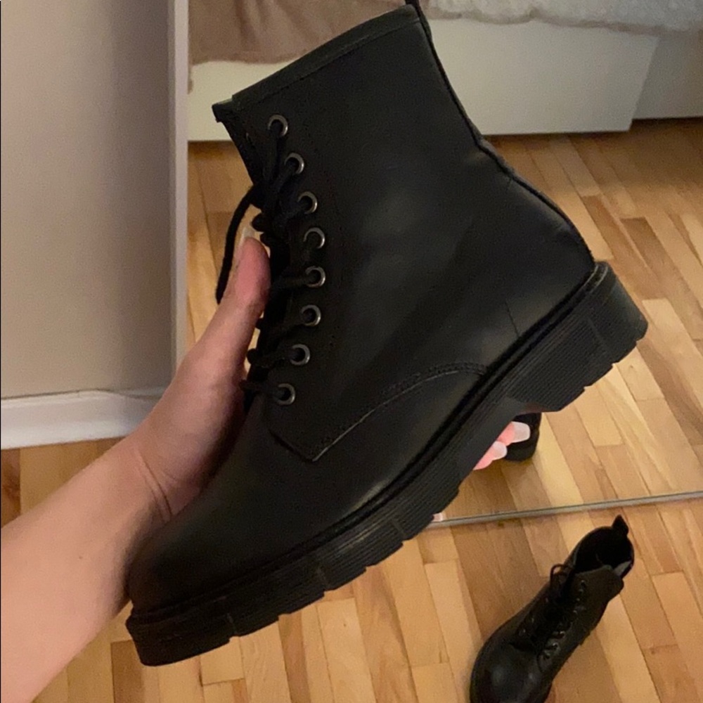 Black booties for fall - Picture 2 of 3